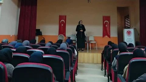 Bayburt'ta lise öğrencilerine yönelik konferans