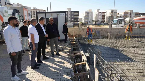 Adıyaman'da Yeni Hizmet Binasının Temel Betonu Döküldü