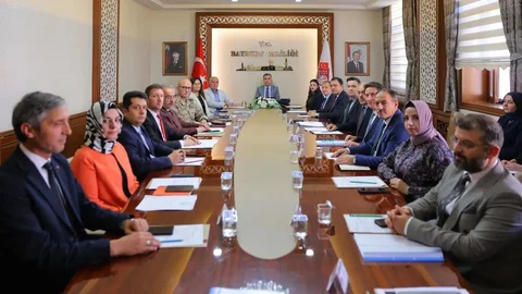 Bayburt'ta Kadına Yönelik Şiddetle Mücadele Toplantısı