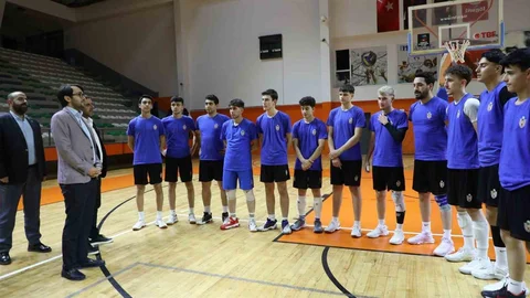 İnegöl'de Voleybol Heyecanı