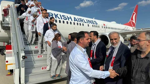 İstanbul'da 94 aktivist Türkiye'ye getirildi