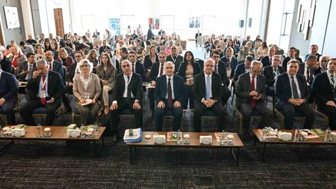 Manisa'da Bağımlılık Psikiyatrisi Sempozyumu