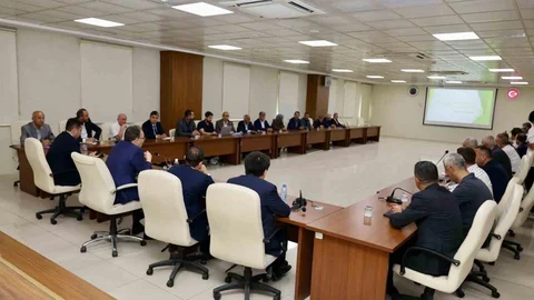 Siirt'te vatandaşlarla buluşuldu