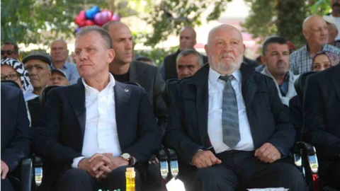 Vahap Seçer, Mut Zeytin ve Zeytinyağı Festivali’nde Konuştu: "zeytin ve Zeytinyağı Üretimi Mut İçin Önemli. Mut’a Geliyoruz, Mutlu Oluyoruz!"