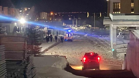 Karaman'da hastane şantiyesinde bıçaklı kavga: 4 yaralı