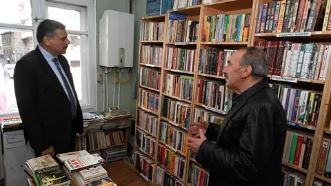 Erzurum'da Vali Çiftçi'den İnşirah Sahaf ziyareti