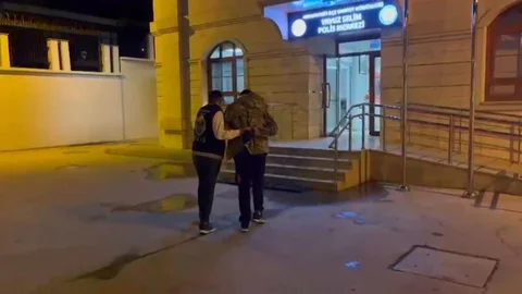 İstanbul'da genç kıza sözlü taciz eden şüpheli, polis tarafından yakalandı