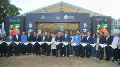 Anadoludakiler Pazarı Adana'da açıldı