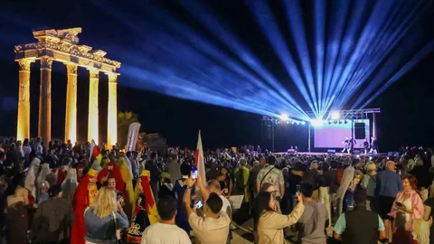 Antalya'da Halk Dansları Festivali heyecanı başladı
