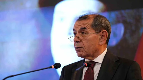 İstanbul'da Galatasaray Lisesi'nde özel kutlama