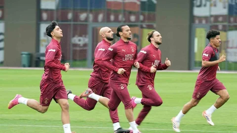 İstanbul'da Galatasaray, Başakşehir maçı hazırlıklarına devam etti