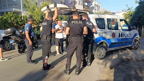 Antalya Manavgat'ta alkollü sürücü, kazanın ardından Cumhurbaşkanına hakaretten tutuklandı.
