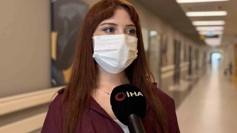 İstanbul'da genç bir kadın, ağrı kesici kullanımı sonrası karaciğer nakli ile hayata tutundu.