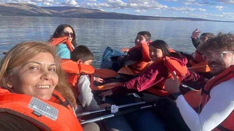 Çıldır Gölü'nde kano eğitimi başladı