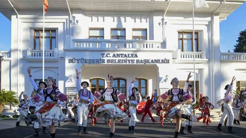 Kaleiçi'nde Sanat Festivali Coşkusu