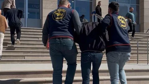 Van'da hapis cezasıyla aranan yabancı uyruklu şahıs ele geçirildi