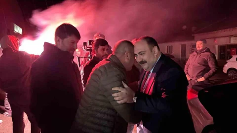 Eskişehir'de Oklubalı Mahallesi'nde Başkan Hamamcı'nın ziyareti