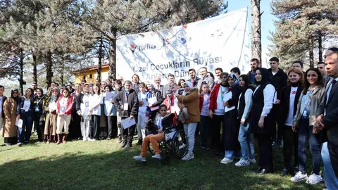 Düzce'de Özel Çocukların Arıların Dünyası Projesi Tamamlandı