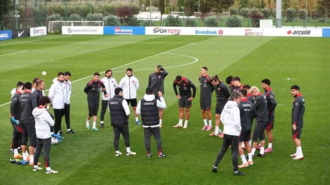 A Milli Takım Gürcistan maçı hazırlıklarına başladı
