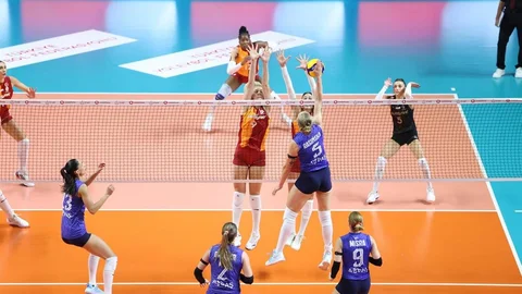 Aydın'da Voleybol Takımı İlk Maçında Mağlup Oldu