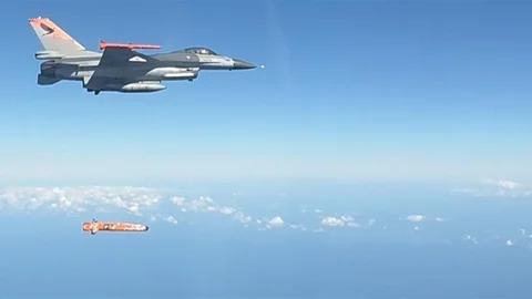 SOM-J, düşük irtifa ve manevra testlerinde etkileyici sonuçlar elde etti