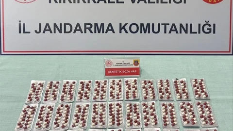 Kırıkkale'de şüpheli şahıslardan uyuşturucu hap ele geçirildi