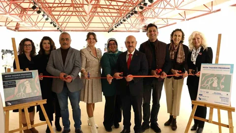 Düzce'de genç tasarımcıların eserleri sergilendi