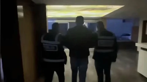 Mersin'de Yakalama Emri Bulunan 775 Sahıs Yakalandı, 1861 Araç ise Trafikten Men Edildi