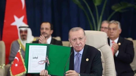 Cumhurbaşkanı Yardımcısı Yılmaz, Gazze'de kalıcı barış için önemli bir adım atıldığını belirtti.