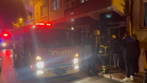 Sinop'ta ocakta unutulan yemek yangına yol açtı