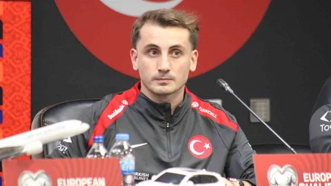 Kocaeli'de Kritik Maç Öncesi Kerem Aktürkoğlu'ndan Açıklamalar