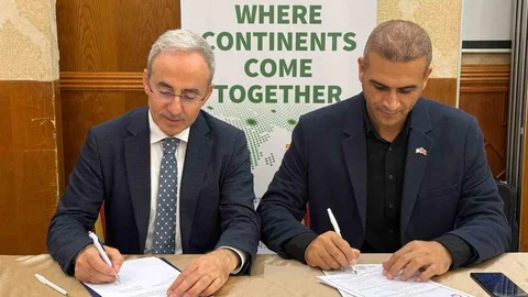 Rektör Demir, Gaziantep İslam Bilim ve Teknoloji Üniversitesi'ni temsil etti.