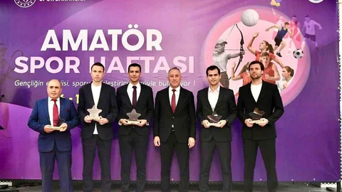 Balıkesir'de Amatör Spor Haftası etkinlikleri ödül töreniyle tamamlandı