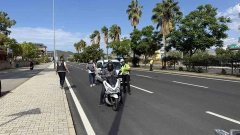 Antalya'da Gazipaşa'da trafik denetimi yapıldı
