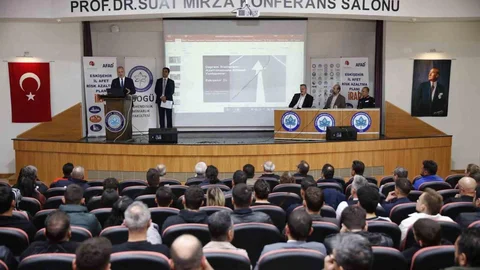 Eskişehir'de Uluslararası Afet Risklerinin Azaltılması Günü'nde panel yapıldı