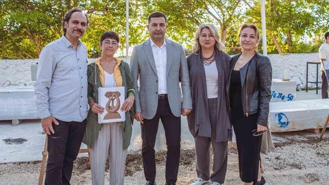 Kuşadası'nda Heykel Sempozyumu Başladı