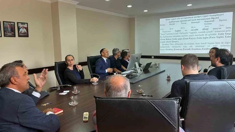 Ege Üniversitesinde Türk Dünyası dil birliği vurgulandı