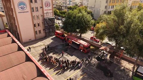 Kayseri'de öğrencilere afet risklerini azaltma ve hazırlık eğitimi verildi