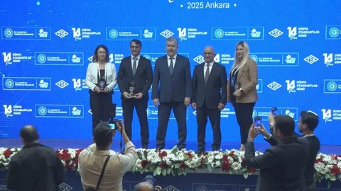 Ankara'da Sanayi ve Teknoloji Bakan Yardımcısı Dönmez, "Geleceğe emin adımlarla yürümeye devam ediyoruz" dedi.