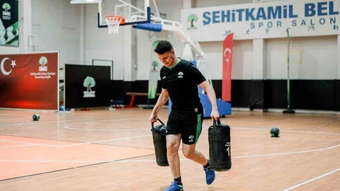 Şehitkamil Belediyesi’nden gençlere büyük destek