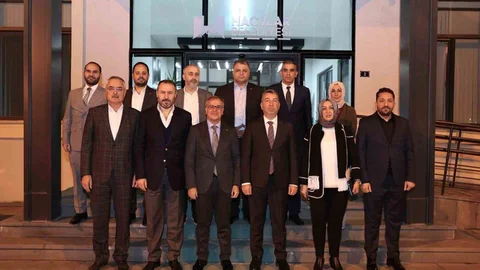 Hacılar'da Başkan Özdoğan'a ziyaret