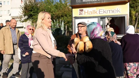 Denizli'de Halk Ekmek Fabrikası yeniden açıldı