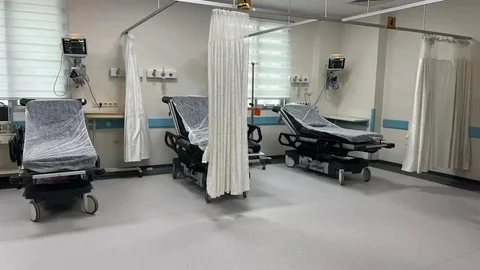 Boyabat'ta Acil Servis Yeniden Açıldı