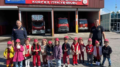 Kocaeli'de öğrencilere itfaiyecilik tanıtıldı