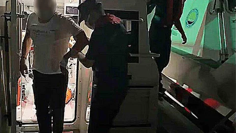 Muğla'da Ticari Yatta Rahatsızlanan Vatandaşa Tıbbi Yardım