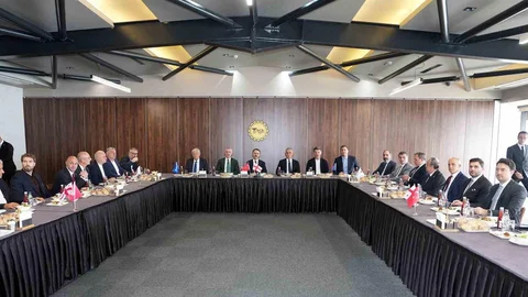 İstanbul'da Türkiye-Gürcistan maç yemeği düzenlendi