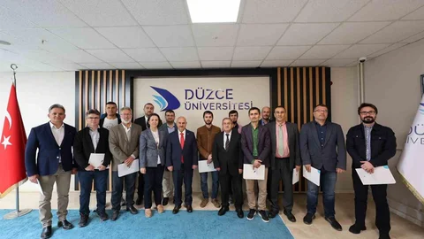 Düzce'de Bilim İnsanları Buluştu