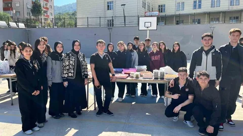 Soma'da öğrencilere örnek dayanışma