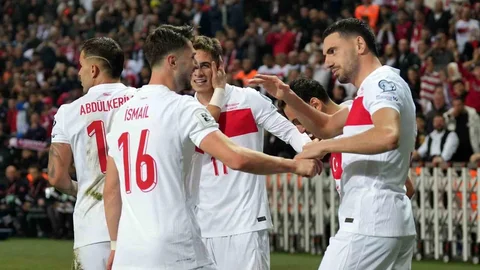 A Milli Futbol Takımı'ndan 10 gol atıldı