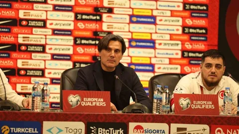 Kocaeli'de düzenlenen basın toplantısında Vincenzo Montella, takımının performansından ve hedeflerinden bahsetti.